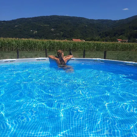 Drinski Oganj Kuca Za Odmor Casa de Férias Bajina Basta